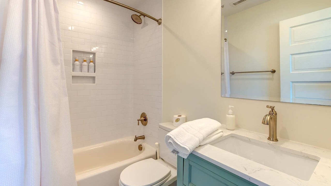 Photo of Bathroom in Isle of Palms