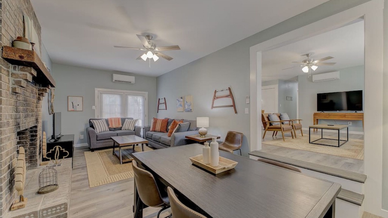 Photo of Livingroom in Forest Acres