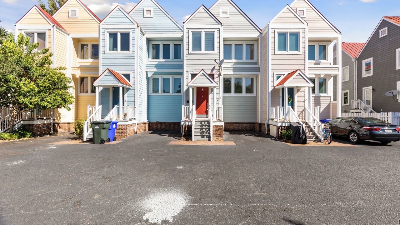 Photo of Outdoor in Harleston Village