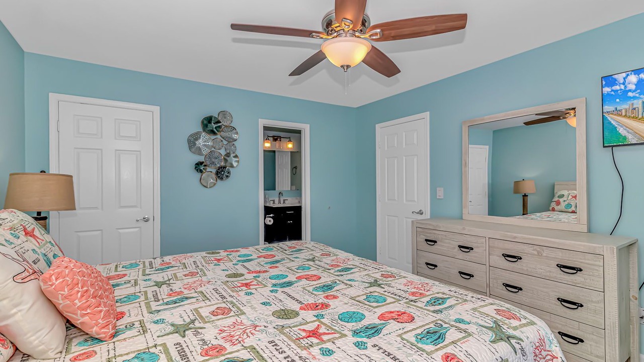 Photo of Bedroom in Garden City