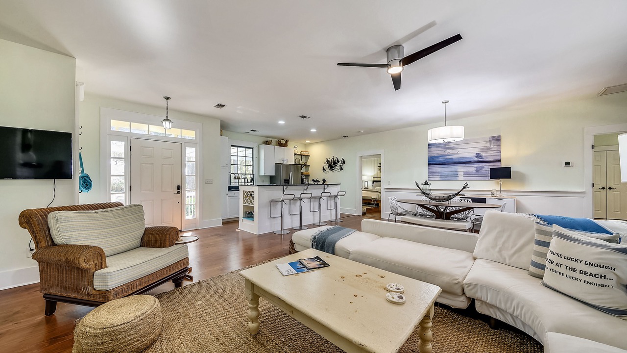 Photo of Livingroom in Melrose on the Beach