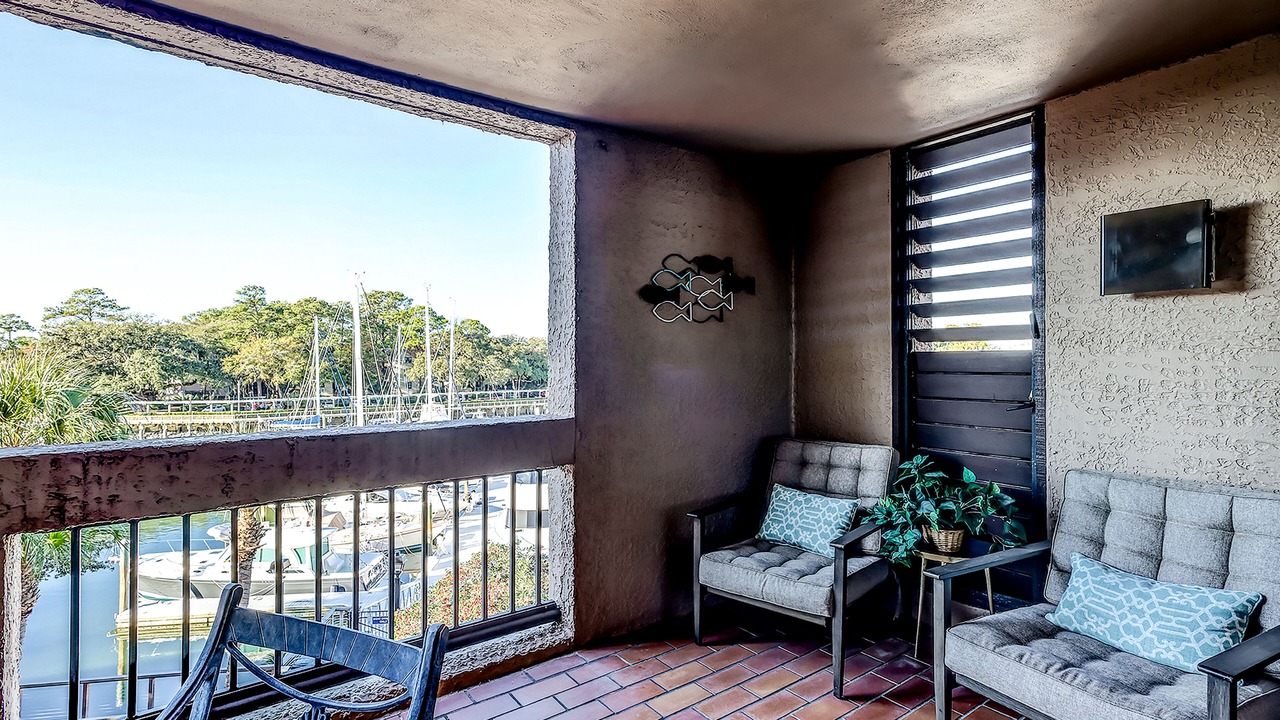 Photo of Patio Balcony in Shelter Cove