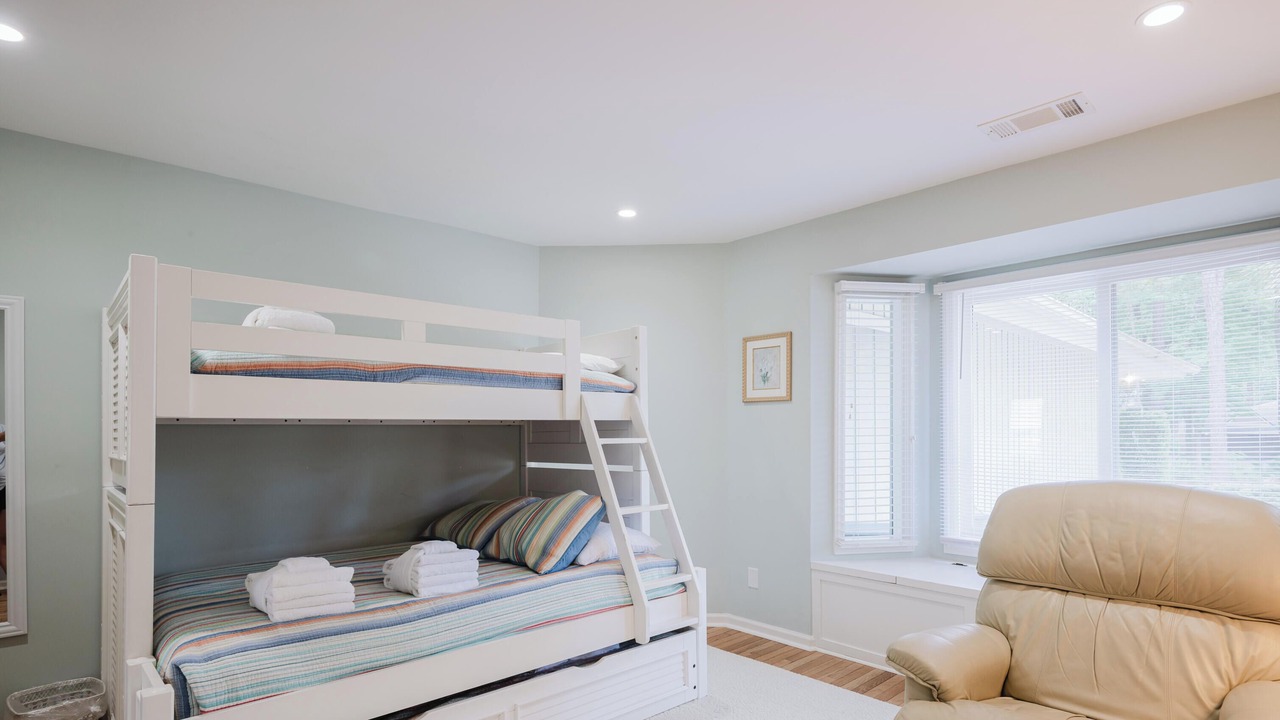 Photo of Bedroom in Sea Pines