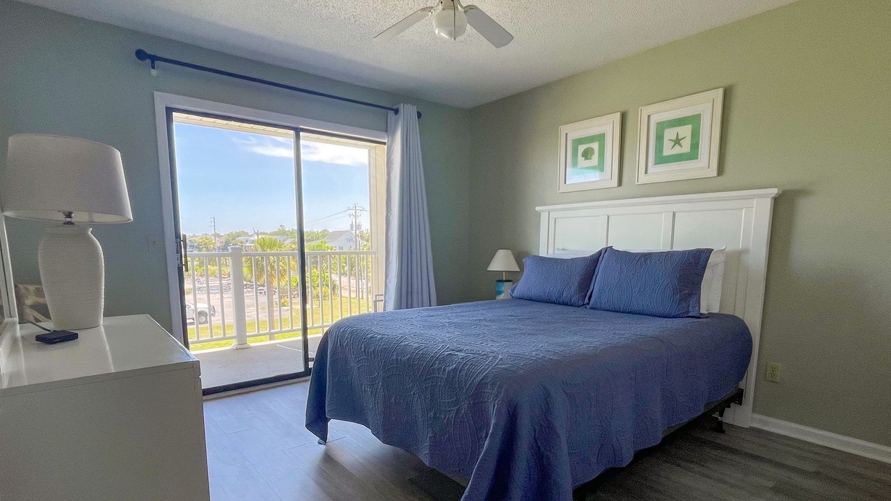 Photo of Bedroom in Edisto Island