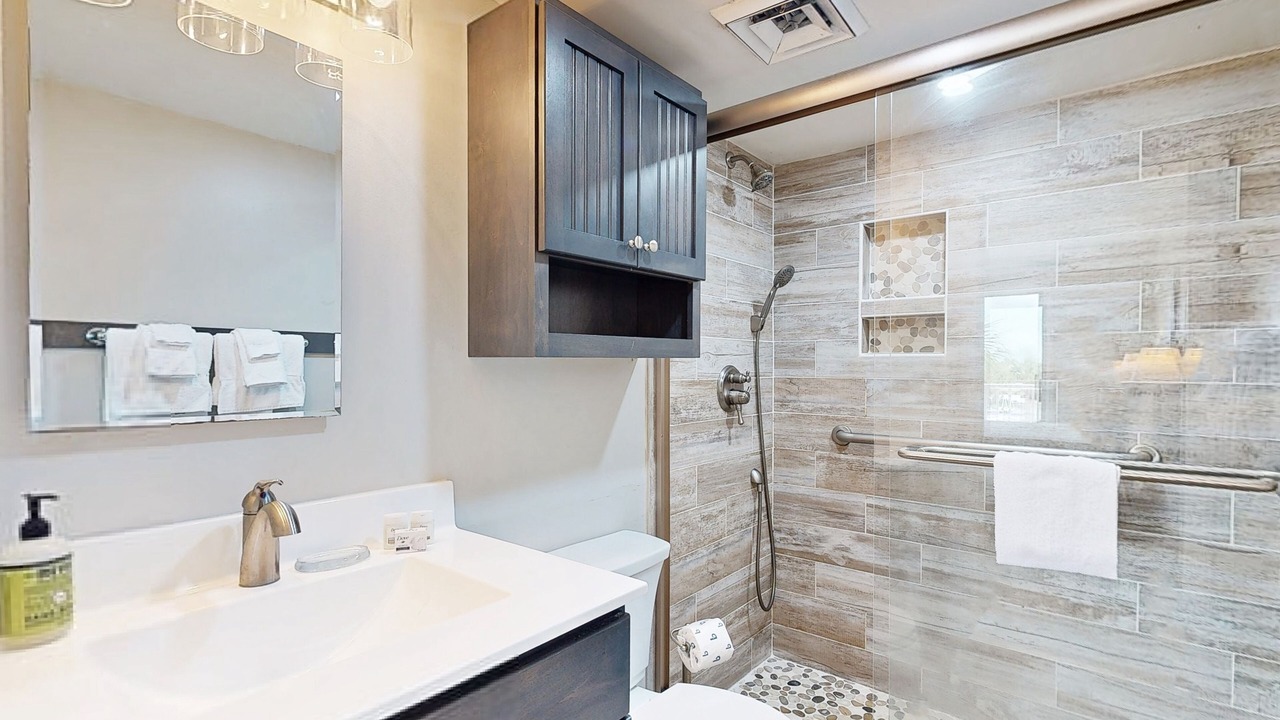 Photo of Bathroom in Edisto Island