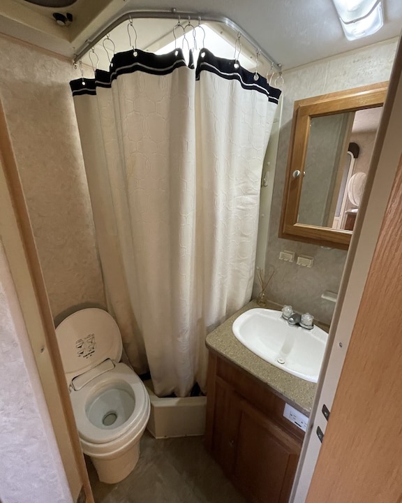 Photo of Bathroom in Colleton County