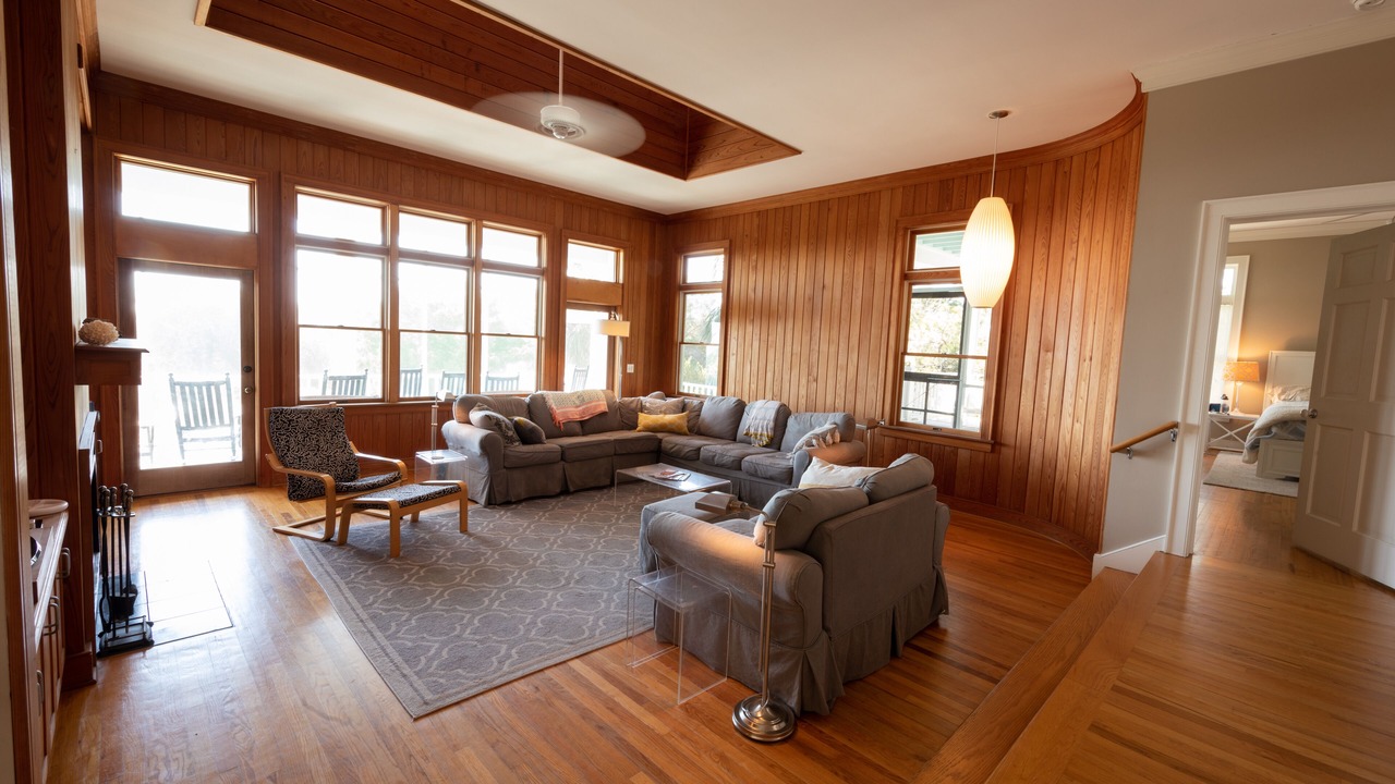 Photo of Livingroom in Sullivan's Island