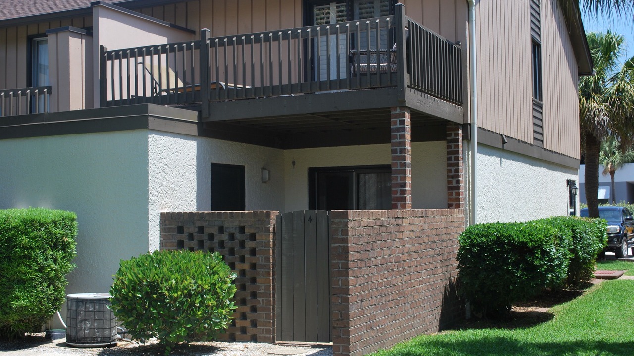 Photo of Outdoor in Arcadian Shores