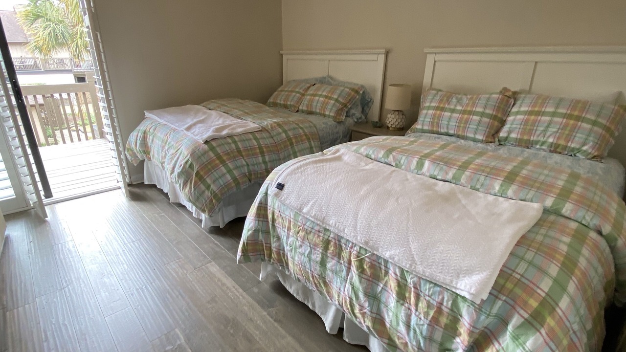 Photo of Bedroom in Arcadian Shores