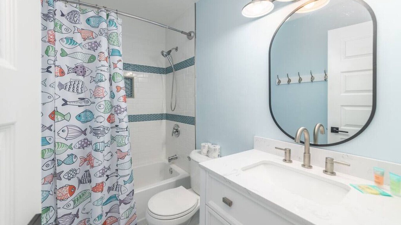 Photo of Bathroom in Palmetto Dunes