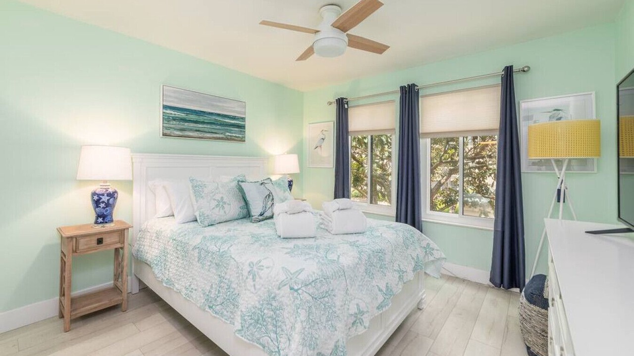 Photo of Bedroom in Palmetto Dunes