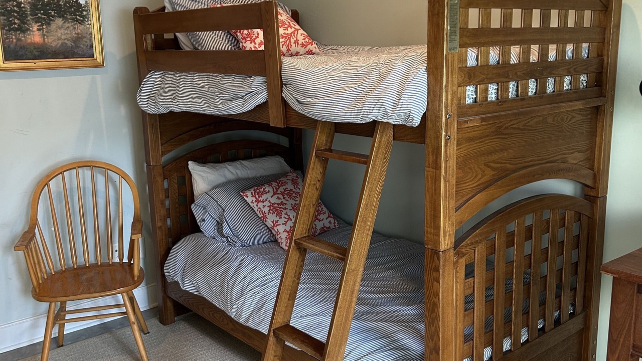 Photo of Bedroom in Old Village Historical District
