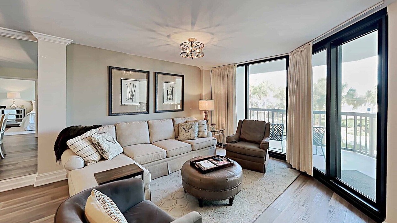 Photo of Livingroom in Litchfield by the Sea