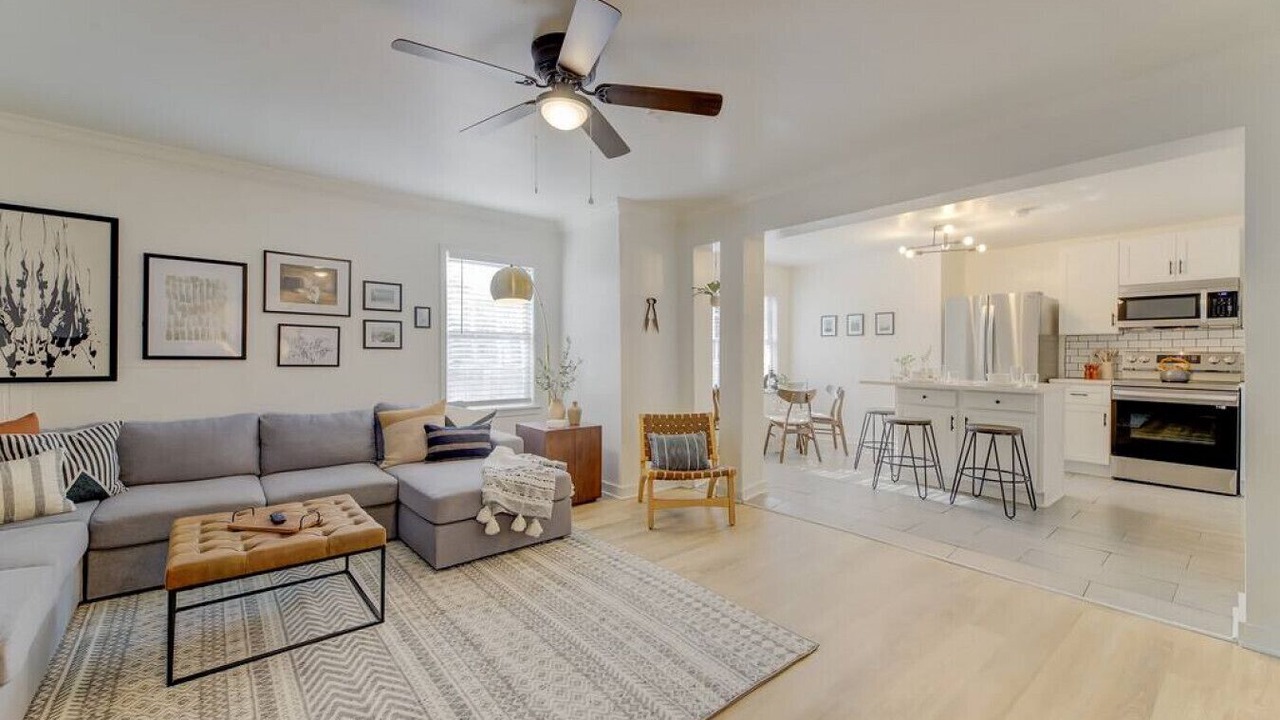 Photo of Livingroom in Earlewood