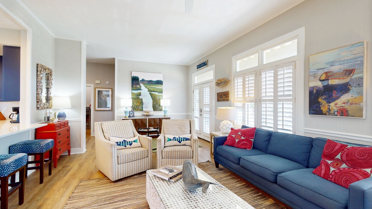 Photo of Livingroom in Litchfield by the Sea