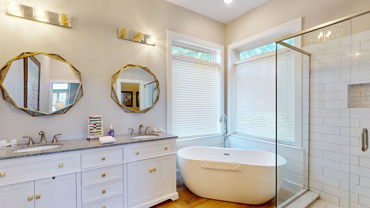 Photo of Bathroom in Litchfield by the Sea
