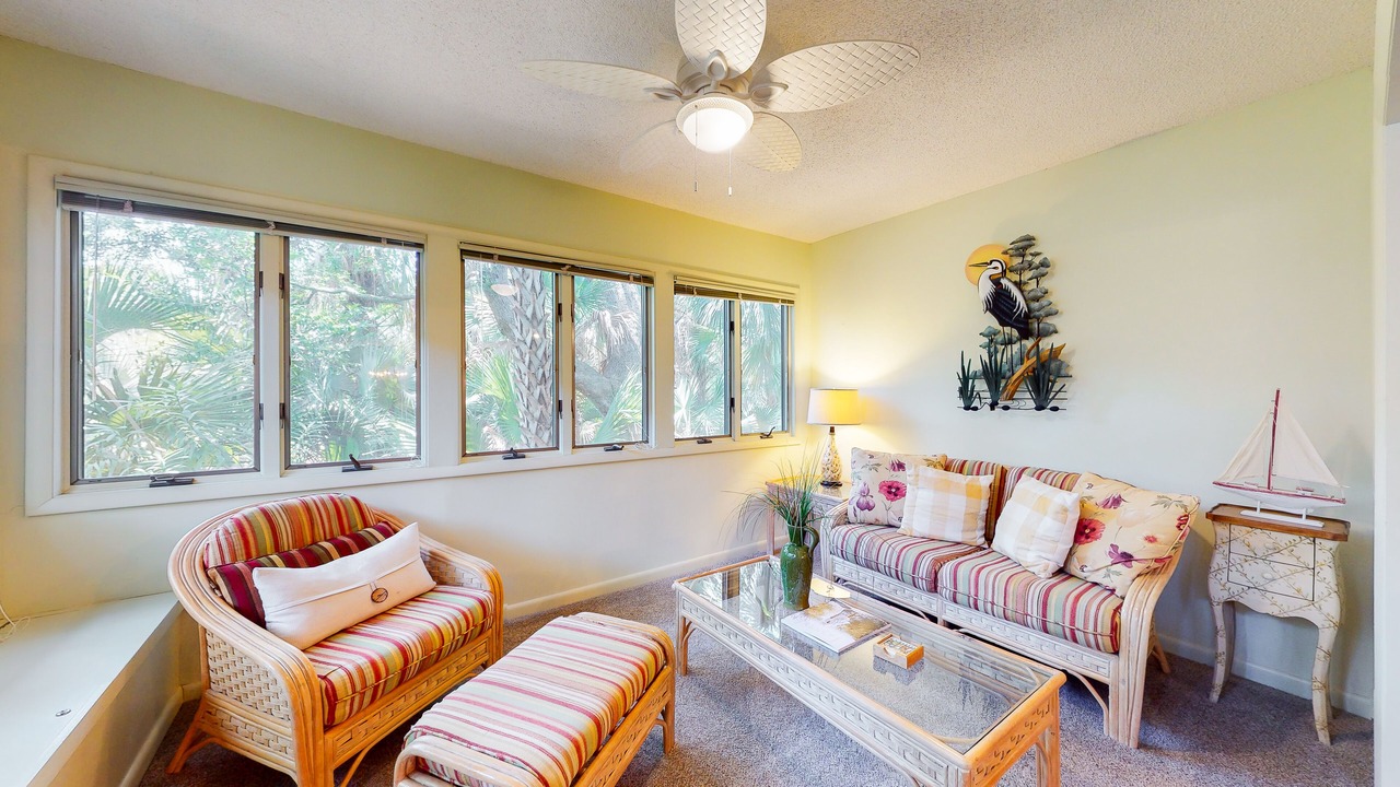 Photo of Livingroom in West Beach
