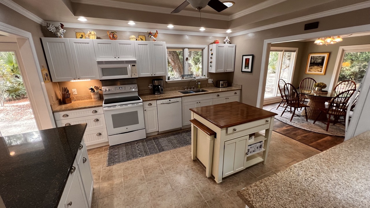 Photo of Kitchen in Heritage Woods
