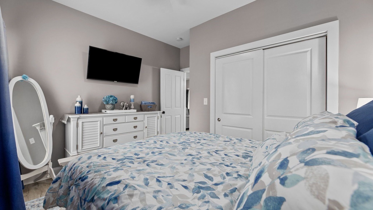 Photo of Bedroom in Pawleys Island
