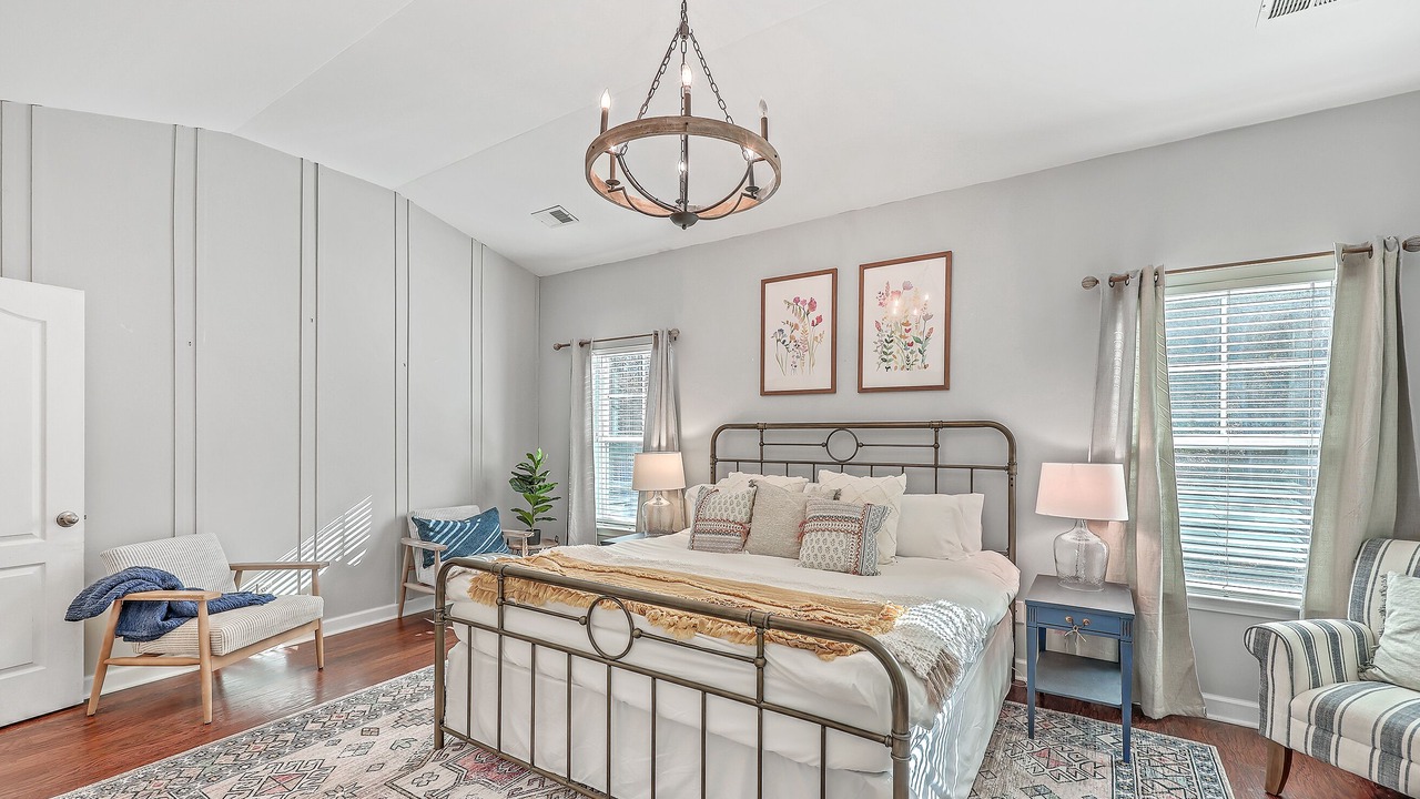 Photo of Bedroom in Summerville