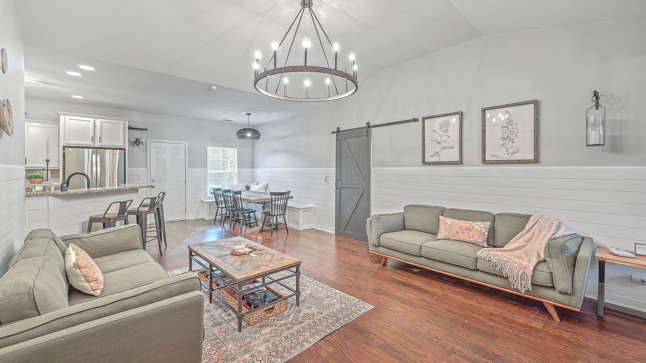 Photo of Livingroom in Summerville