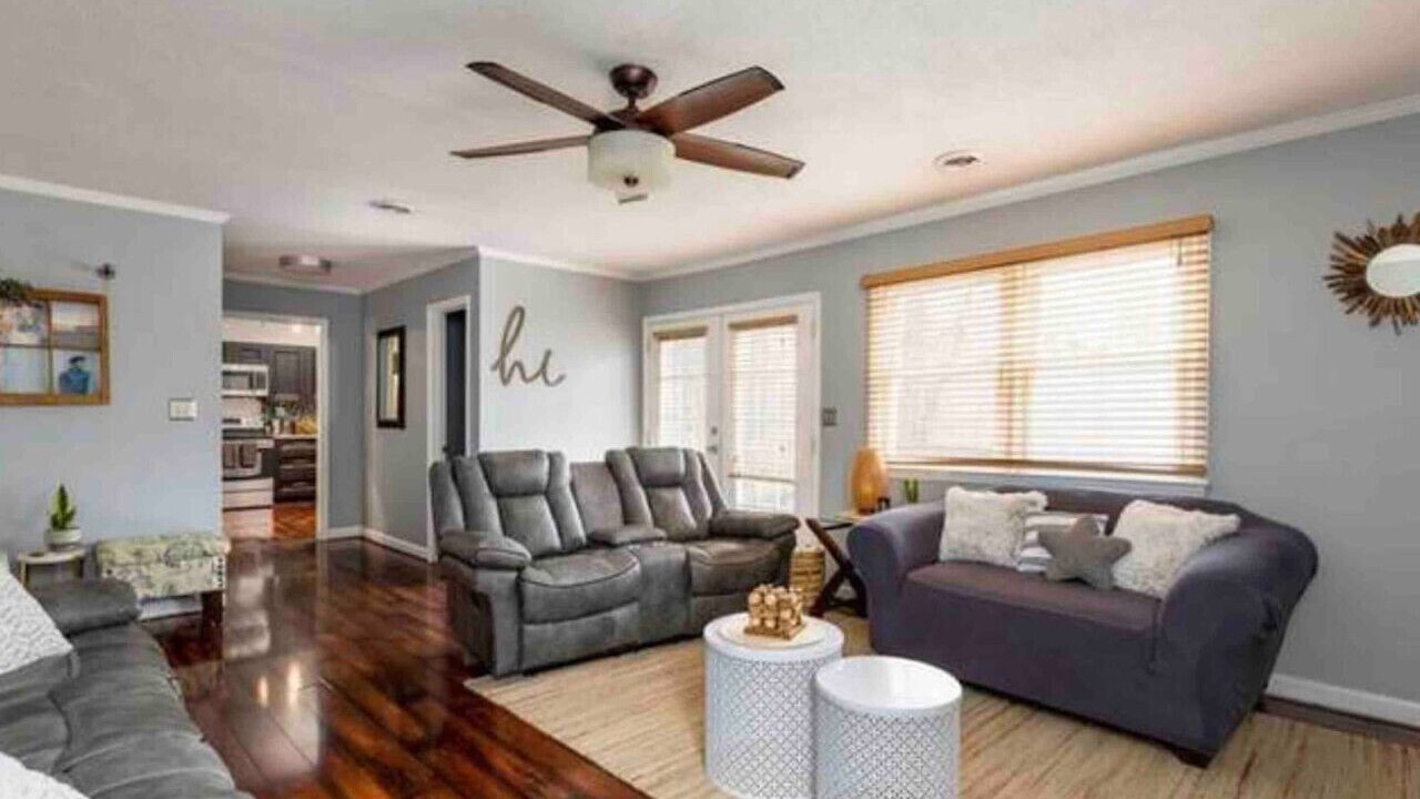 Photo of Livingroom in Greensboro