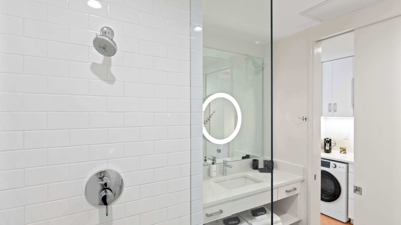 Photo of Bathroom in Cannonborough Elliotborough
