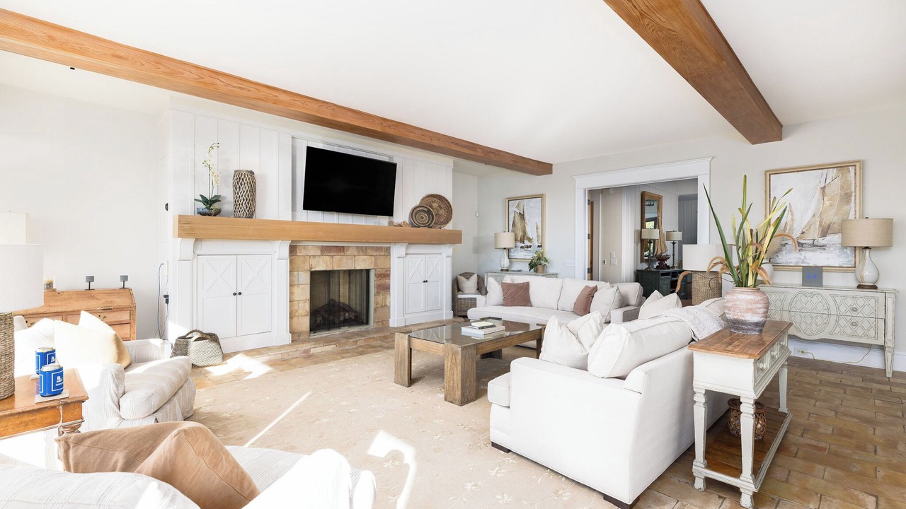Photo of Livingroom in Isle of Palms