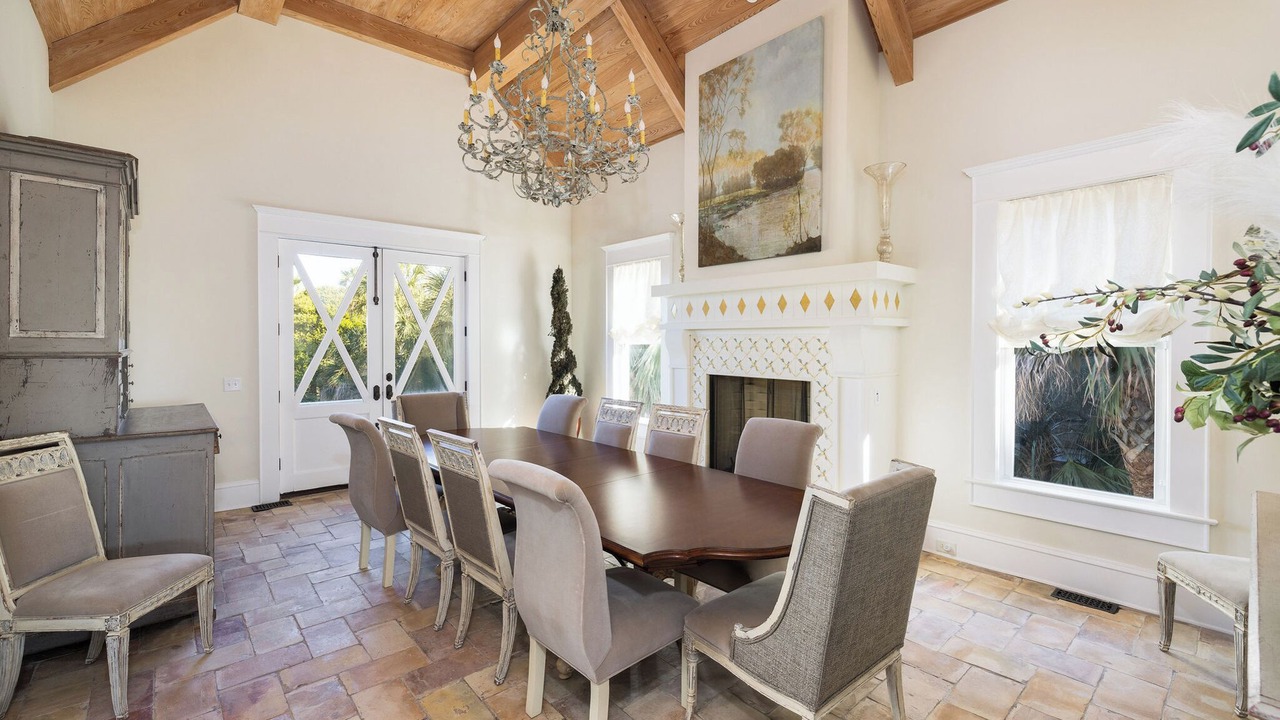 Photo of Livingroom in Isle of Palms