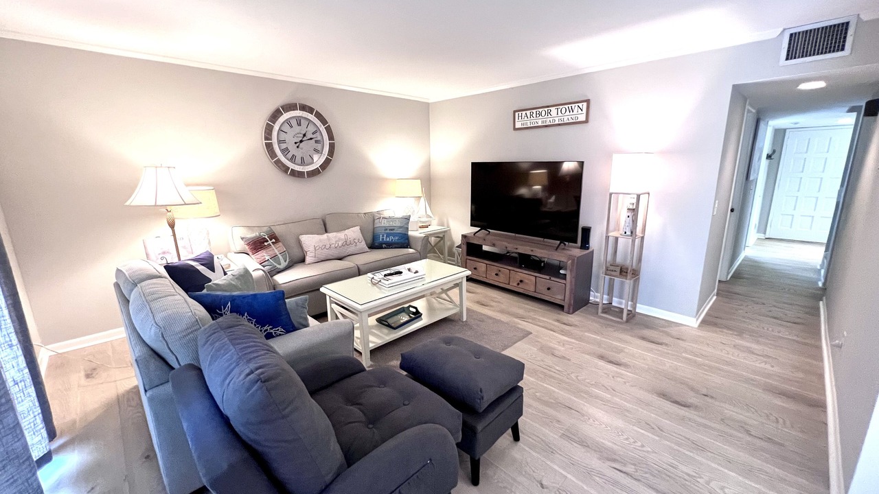 Photo of Livingroom in Harbour Town