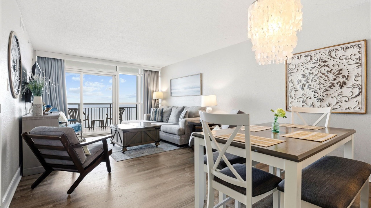 Photo of Livingroom in Downtown Myrtle Beach
