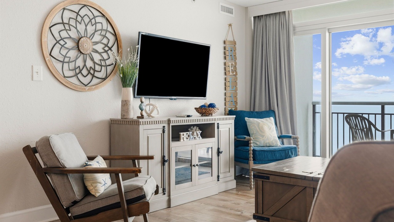 Photo of Livingroom in Downtown Myrtle Beach