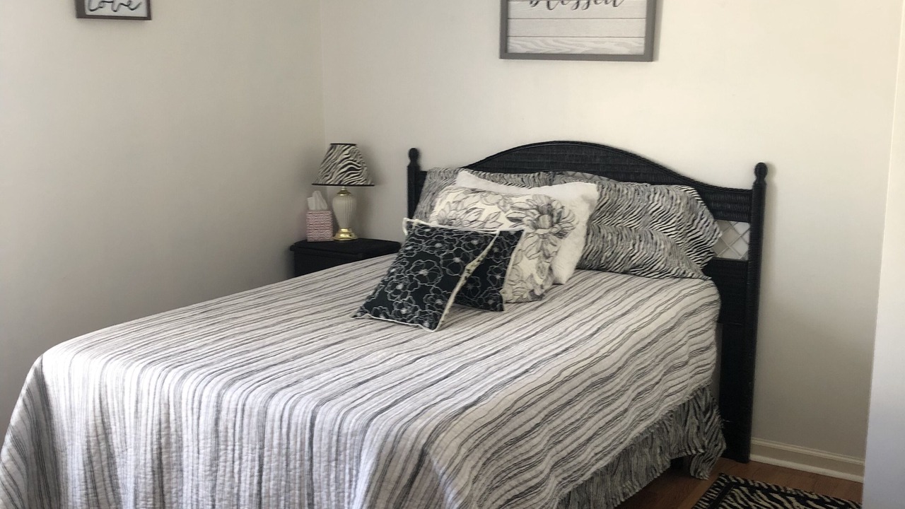 Photo of Bedroom in Red Hill