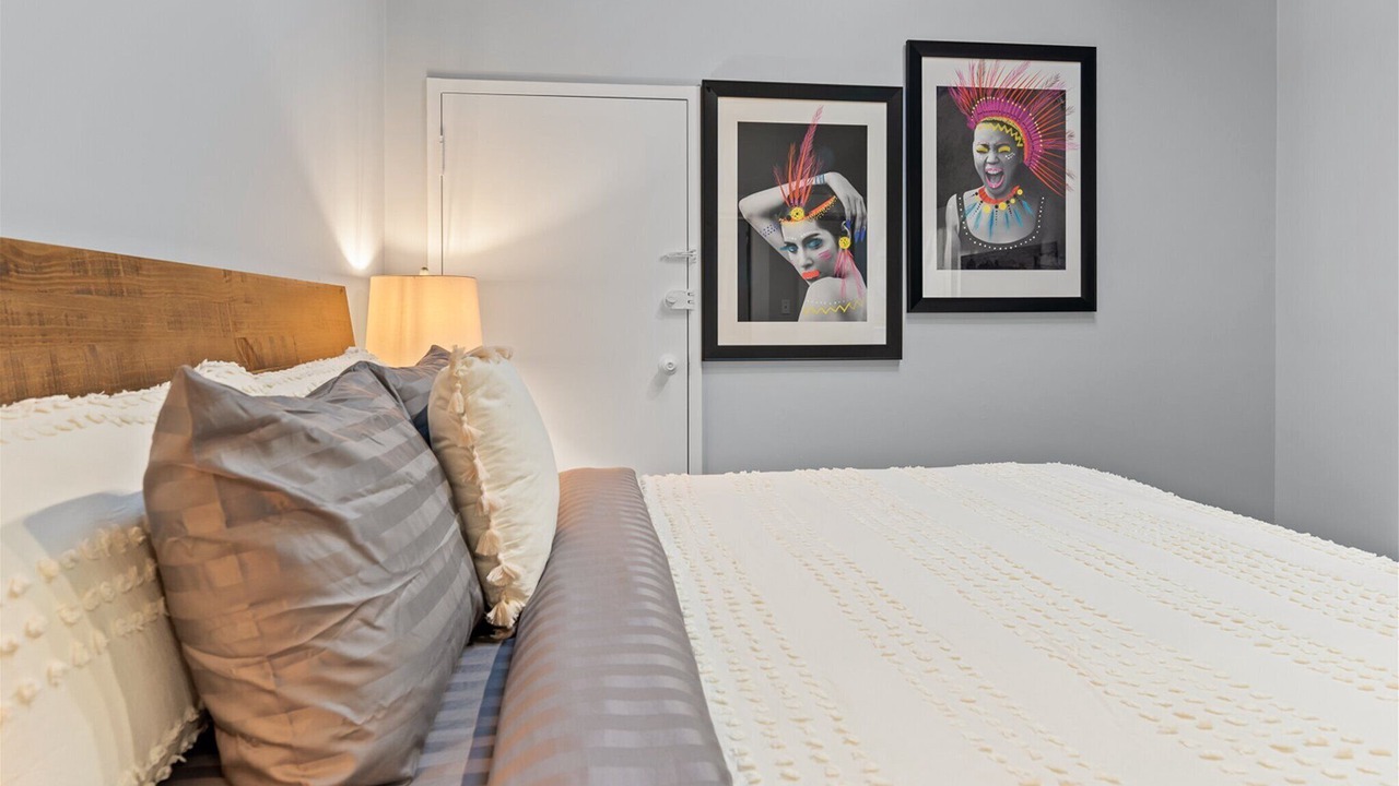 Photo of Bedroom in Downtown Charleston