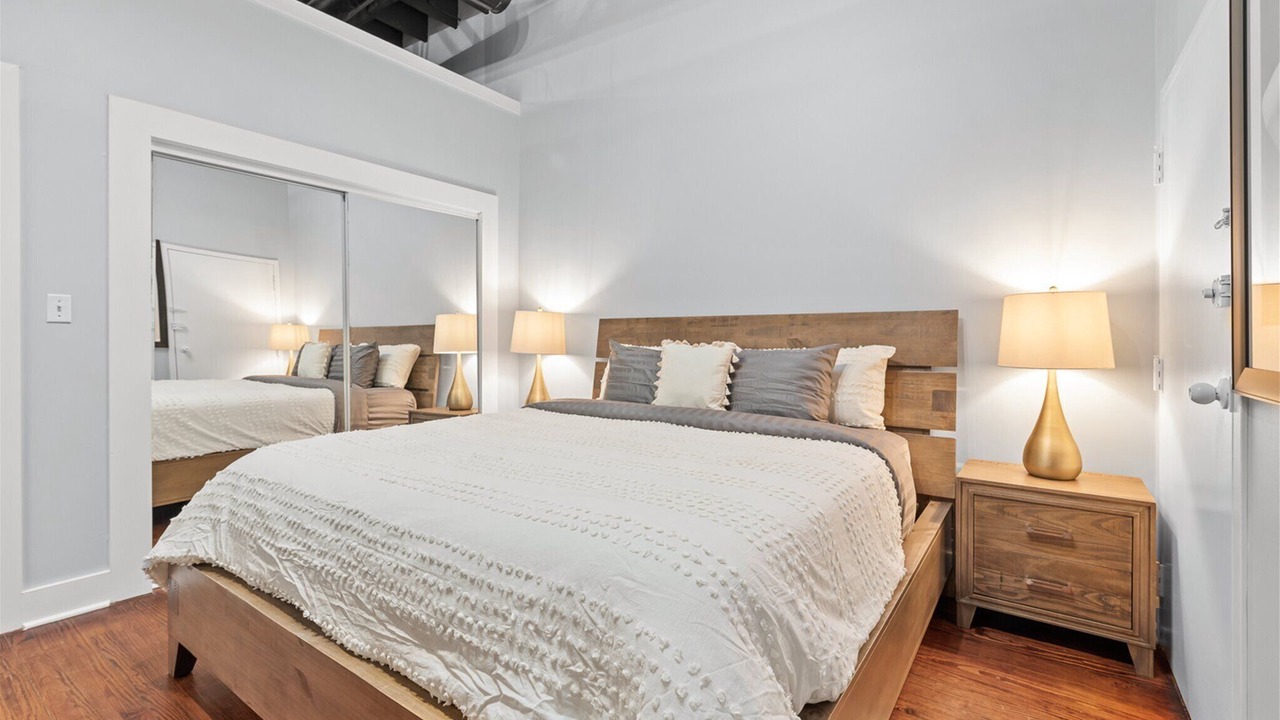 Photo of Bedroom in Downtown Charleston