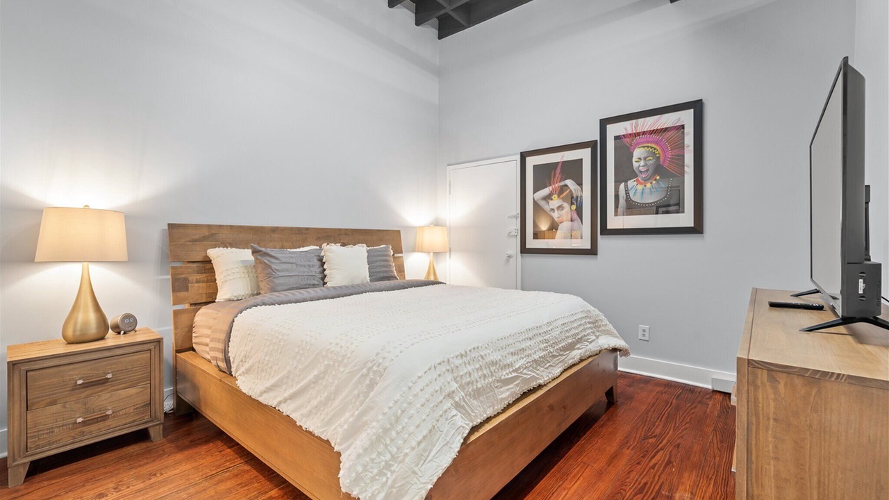 Photo of Bedroom in Downtown Charleston