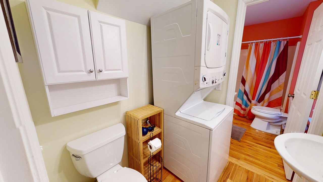 Photo of Bathroom in Sunset Point