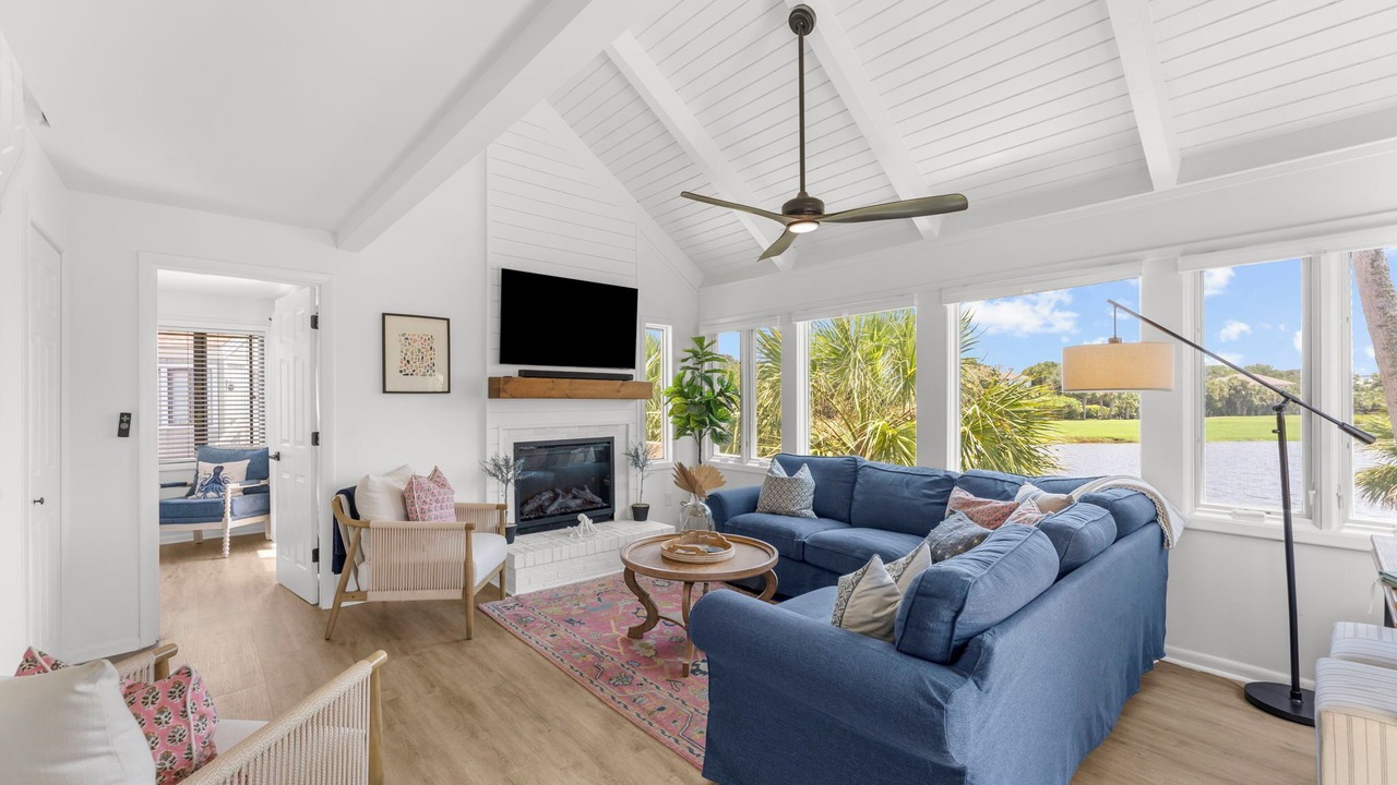 Photo of Livingroom in Sealoft Villas
