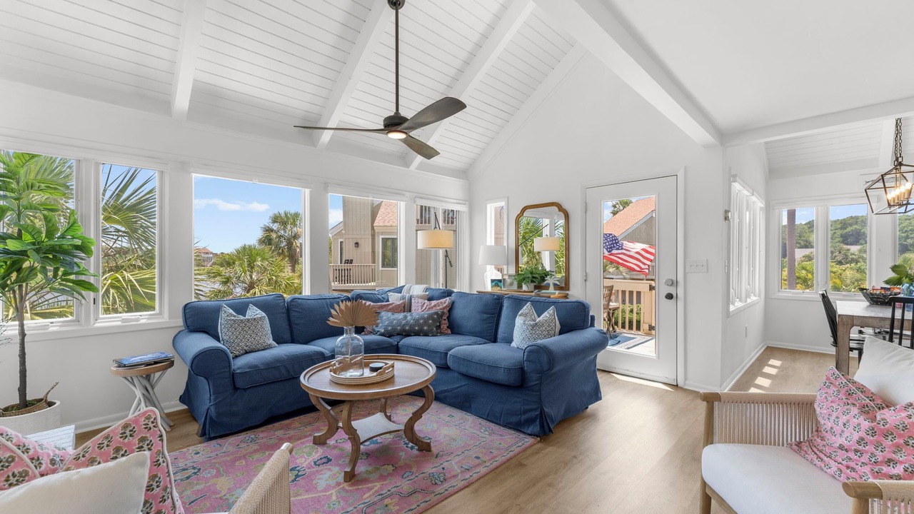 Photo of Livingroom in Sealoft Villas