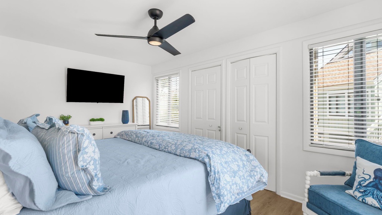 Photo of Bedroom in Sealoft Villas