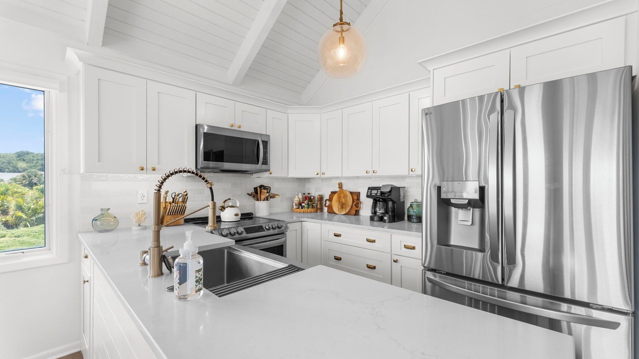 Photo of Kitchen in Sealoft Villas