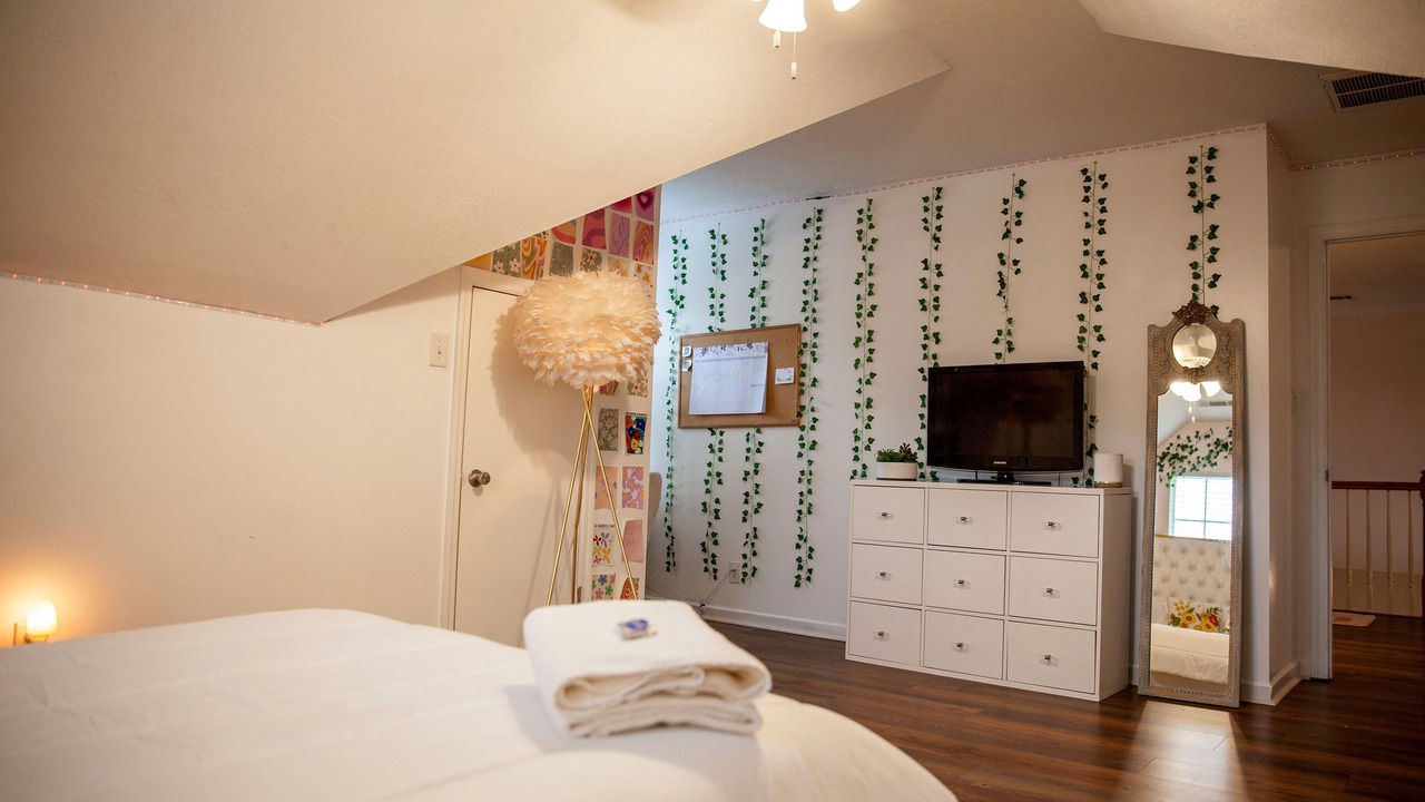 Photo of Bedroom in Evans