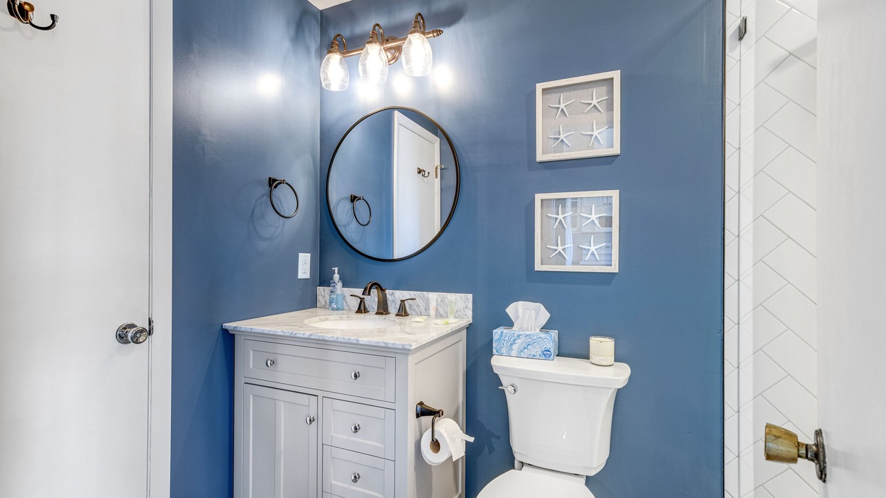Photo of Bathroom in Sealoft Villas