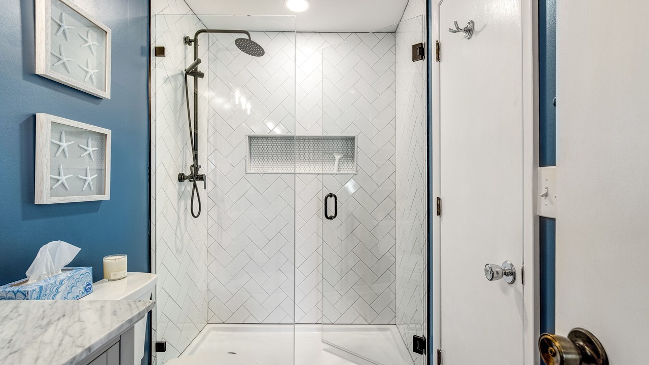 Photo of Bathroom in Sealoft Villas