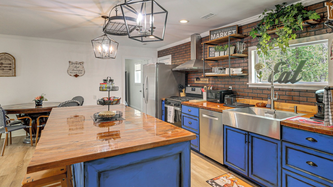 Photo of Kitchen in Walterboro
