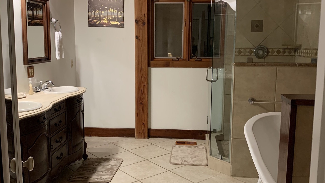 Photo of Bathroom in Beaufort