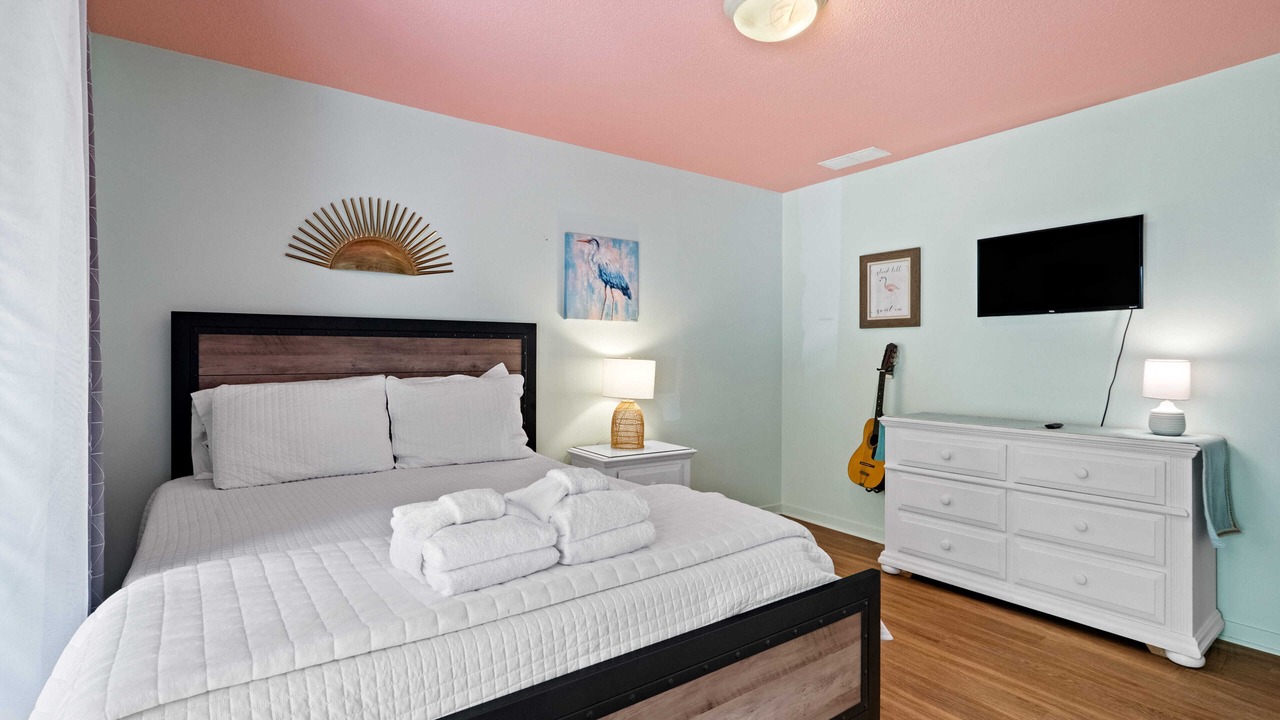 Photo of Bedroom in Oceanside