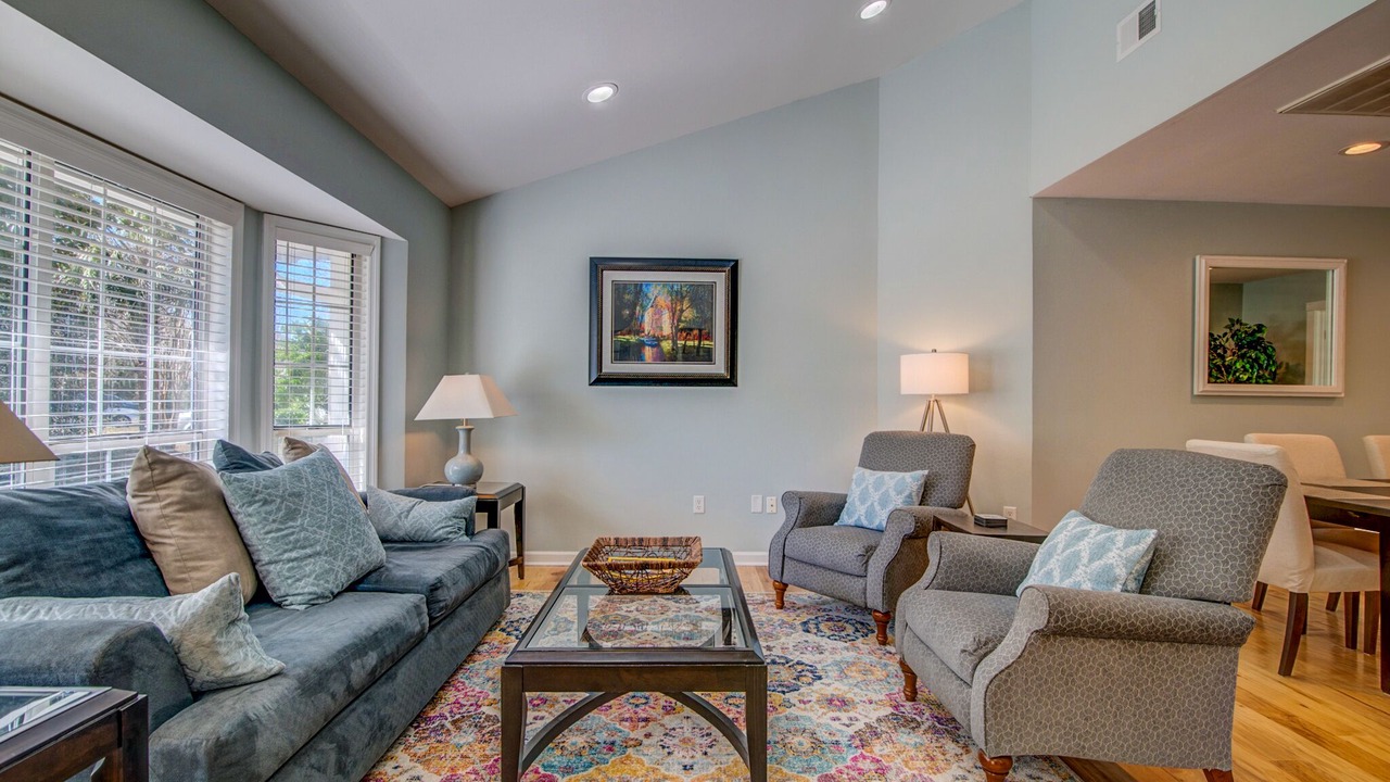 Photo of Livingroom in Mount Pleasant
