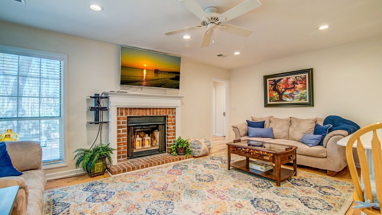 Photo of Livingroom in Mount Pleasant
