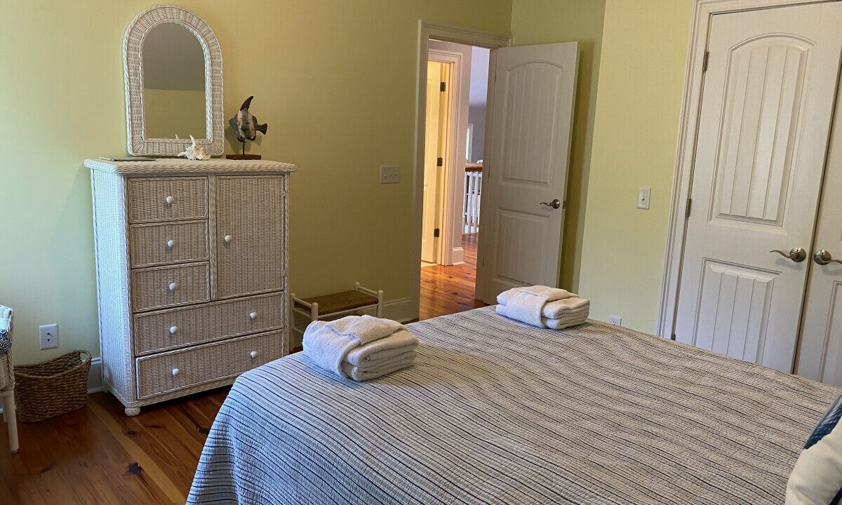 Photo of Bedroom in Saint Helena Island